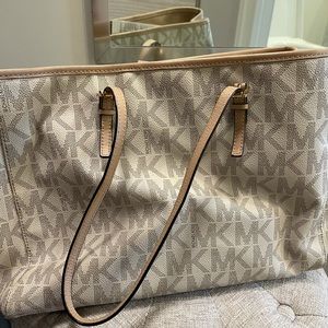 Michael Kors Tote